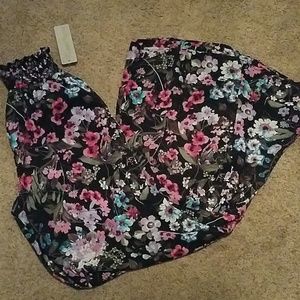 Floral wide leg pants